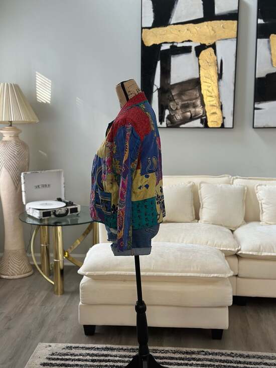 Vintage Chico's Silk Quilted Patchwork Jacket Colorful Oriental Print size 0 - Picture 2 of 4